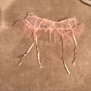VS Pink Tulle Garter